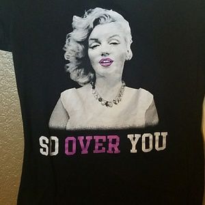Black shirt w/ Marilyn Monroe stamp and words